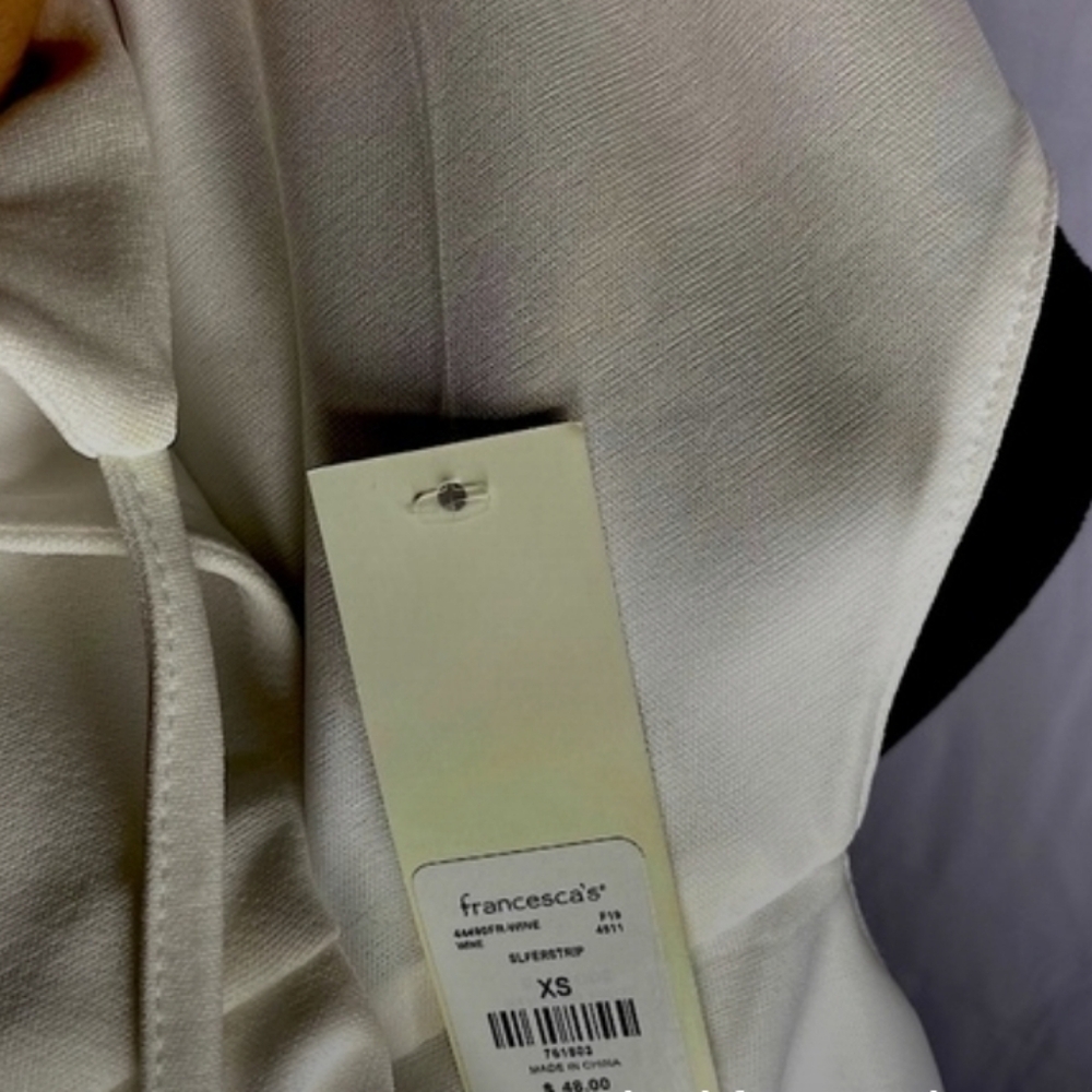 NWOT! Francesca’s Jace Printed Jumpsuit SIZE: XS - Picture 6 of 6